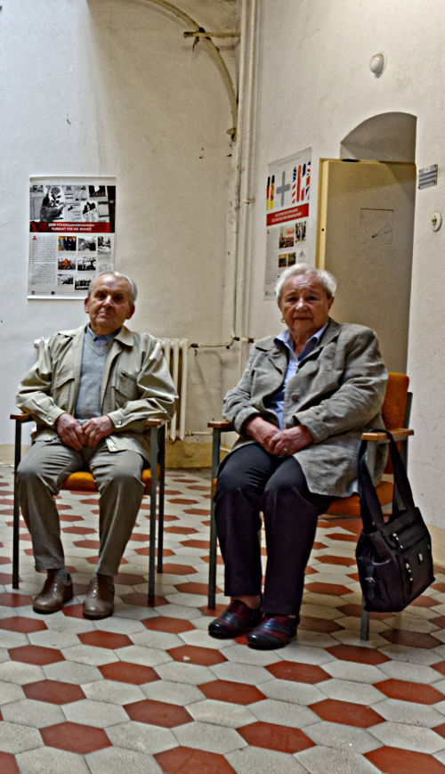 Bild 7: Annemarie Krause und Rudolf Sehm wurden Ende der 1940er Jahre aus politischen Gründen im Kaßberg-Gefängnis eingesperrt, Aufnahme vom Frühjahr 2018 (Foto: Marcel Ludwig)﻿