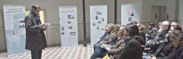 Bild 5: Die Ausstellung wurde zum 75. Jahrestag der Reichspogromnacht eröffnet
